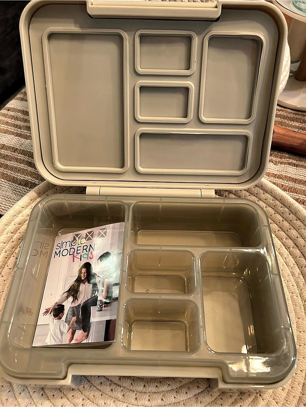 Simple Modern Porter Bento Box Beige